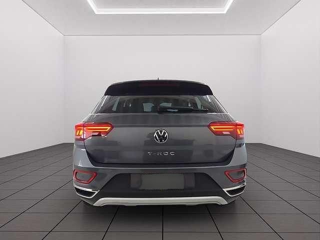 Gebraucht VW T-Roc Style 150 PS (110 kW) 2025 Grau metallic SUV