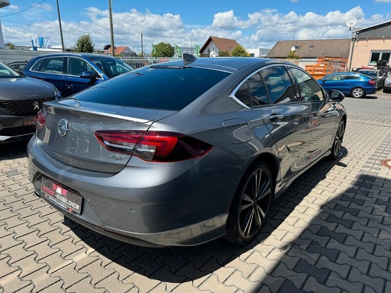 Gebraucht Opel Insignia Exklusiv 170 PS (125 kW) 2017 Grau Limousine