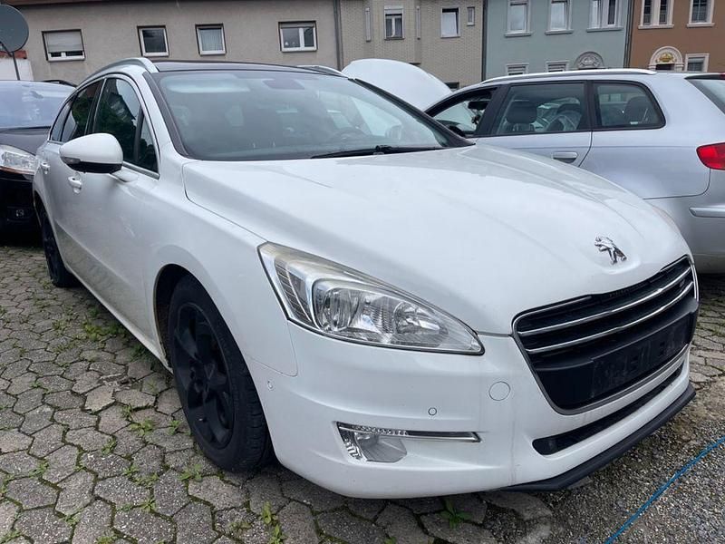 Gebraucht Peugeot 508 SW Active 111 PS (81 kW) 2011 Weiß Kombi