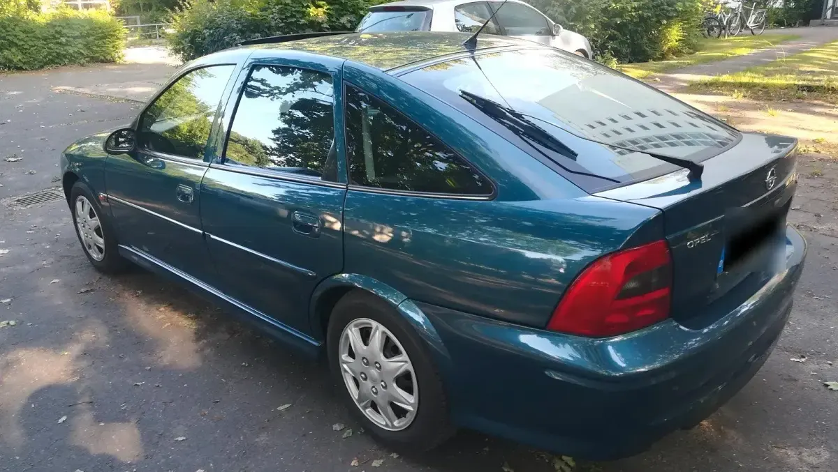 Gebraucht Opel Vectra 101 PS (74 kW) 2001 Blau Limousine