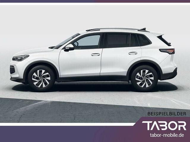 Neu VW Tiguan 150 PS (110 kW) 2025 Weiß SUV