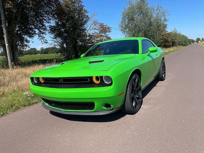 Gebraucht Dodge Challenger 309 PS (227 kW) 2015 Grün Coupé