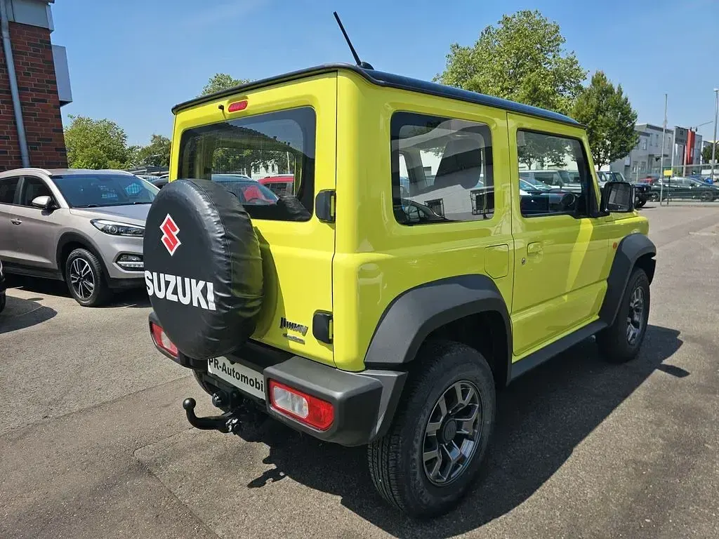 Gebraucht Suzuki Jimny 102 PS (75 kW) 2021 Gelb SUV