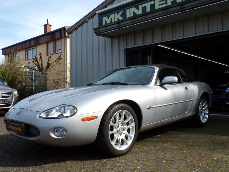 Gebraucht Jaguar XKR Supercharged 363 PS (266 kW) 2001 Silber Cabrio