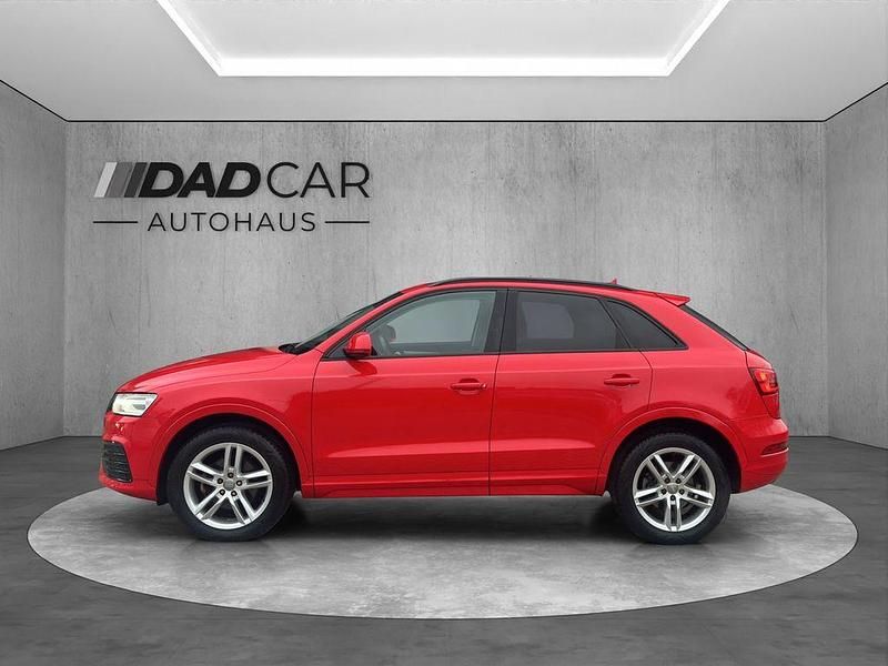 Gebraucht Audi Q3 Comfort 200 PS (147 kW) 2017 Rot SUV