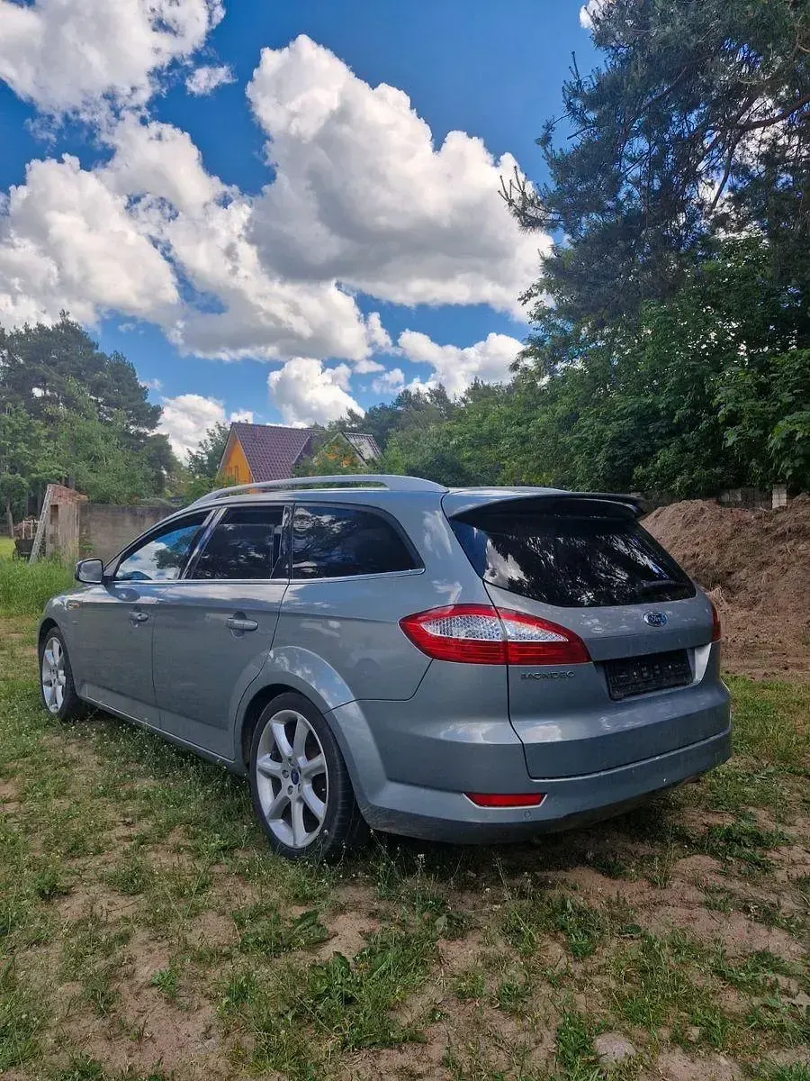 Gebraucht Ford Mondeo Titanium 220 PS (161 kW) 2007 Grau Kombi