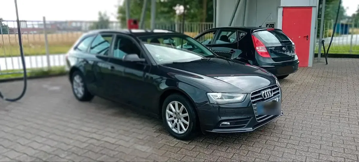 Gebraucht Audi A4 150 PS (110 kW) 2013 Grau Kombi