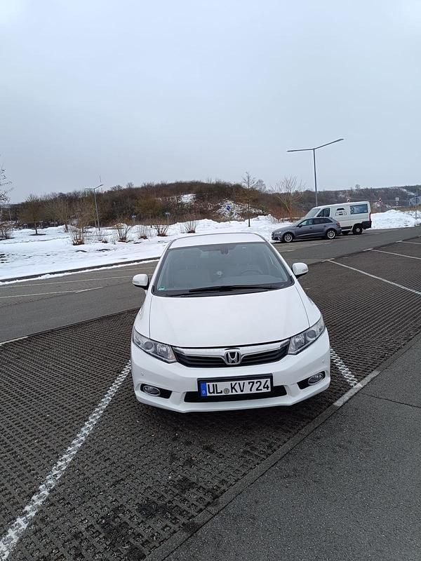 Gebraucht Honda Civic 141 PS (103 kW) 2012 Weiß Limousine