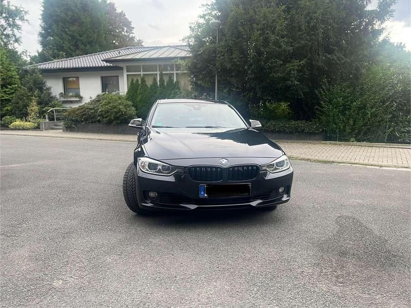 Gebraucht 2014 BMW 330 Limousine | 10.500 € (Guter Preis) - Bild 1/4