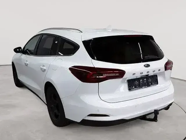 Gebraucht Ford Focus Titanium X 116 PS (85 kW) 2023 Frostweiss Kombi