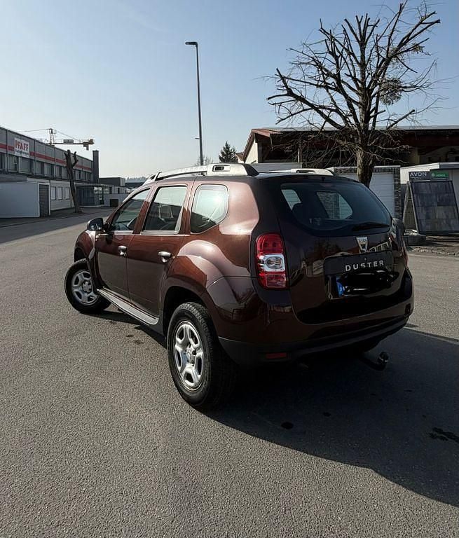 Gebraucht Dacia Duster Ambiance 114 PS (83 kW) 2018 Braun SUV