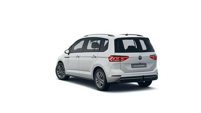 Gebraucht VW Touran Move 150 PS (110 kW) 2024 Weiß (pure white) Van / Kleinbus