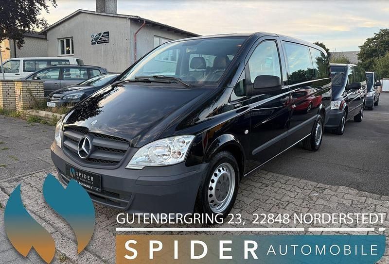 Schwarz Gebraucht 2011 Mercedes Vito Van / Kleinbus | 15.990 € - Bild 1/4