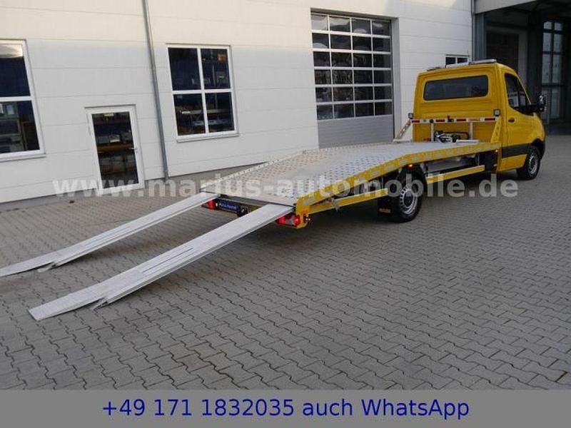 Gelb Gebraucht 2022 Mercedes Sprinter Van | 44.990 € - Bild 1/4