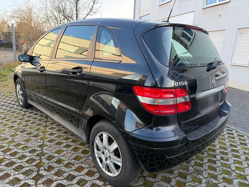 Gebraucht Mercedes B150 95 PS (69 kW) 2007 Schwarz Van / Kleinbus