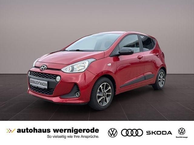 Rot Gebraucht 2018 Hyundai i10 Passion Kleinwagen | 10.939 € (Fairer Preis) - Bild 1/4