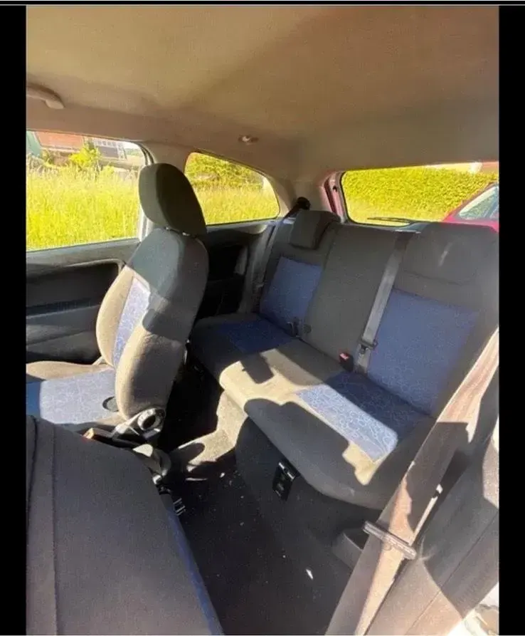 Gebraucht Ford Fiesta 69 PS (50 kW) 2008 Weiß Kleinwagen
