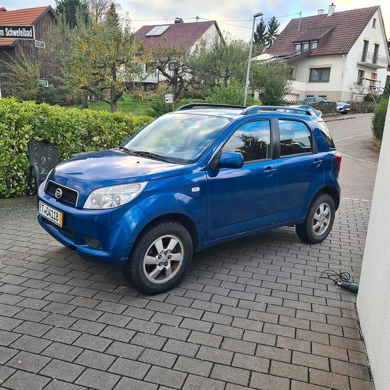 Blau Gebraucht 2008 Daihatsu Terios SUV | 4.800 € (Fairer Preis) - Bild 1/4