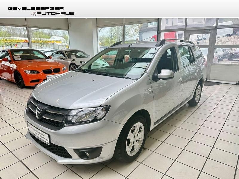 Grau Gebraucht 2015 Dacia Logan MCV Prestige Kombi | 7.490 € (Etwas zu teuer) - Bild 1/4