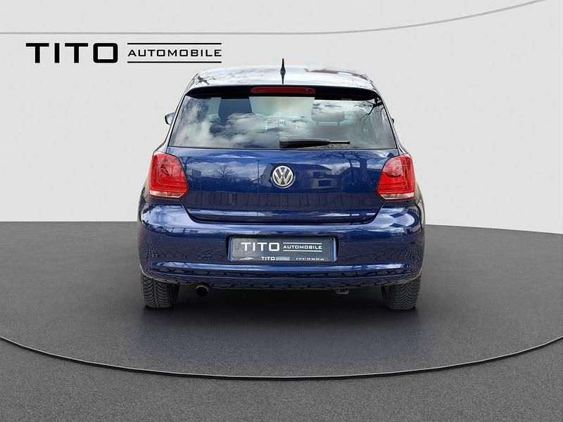Gebraucht VW Polo Match 90 PS (66 kW) 2013 Blau Kleinwagen