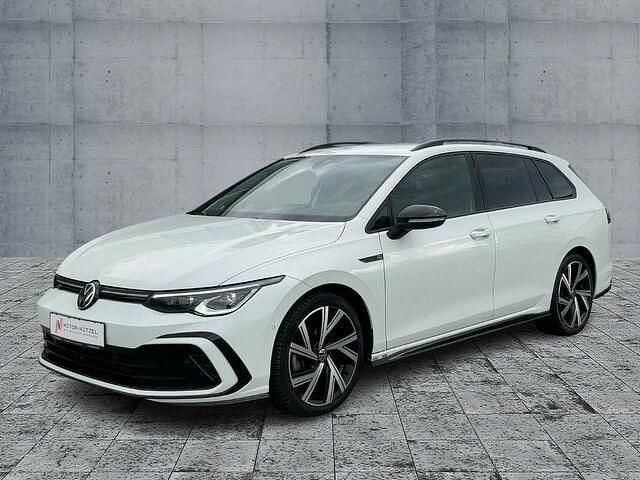 Gebraucht VW Golf VIII R-line 190 PS (139 kW) 2022 Oryxweiß perlmutteffekt Kombi