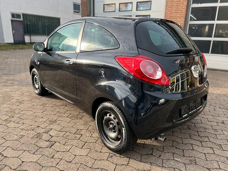Gebraucht Ford Ka Trend 69 PS (50 kW) 2010 Schwarz Kleinwagen