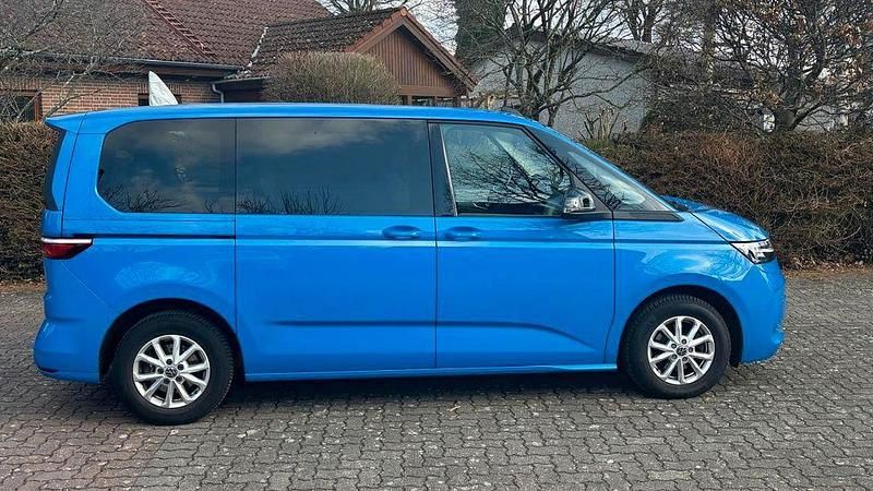 Gebraucht VW Multivan 136 PS (100 kW) 2021 Blau Van