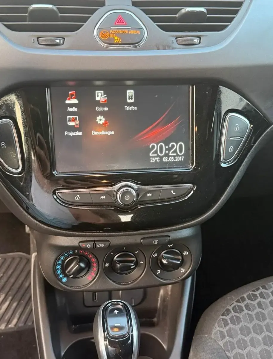 Używany Opel Corsa 90 KM (66 kW) 2018 Hatchback