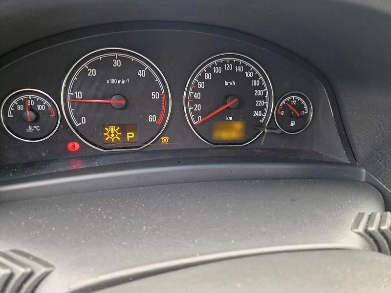 Gebraucht Opel Signum 150 PS (110 kW) 2005 Gold Kleinwagen