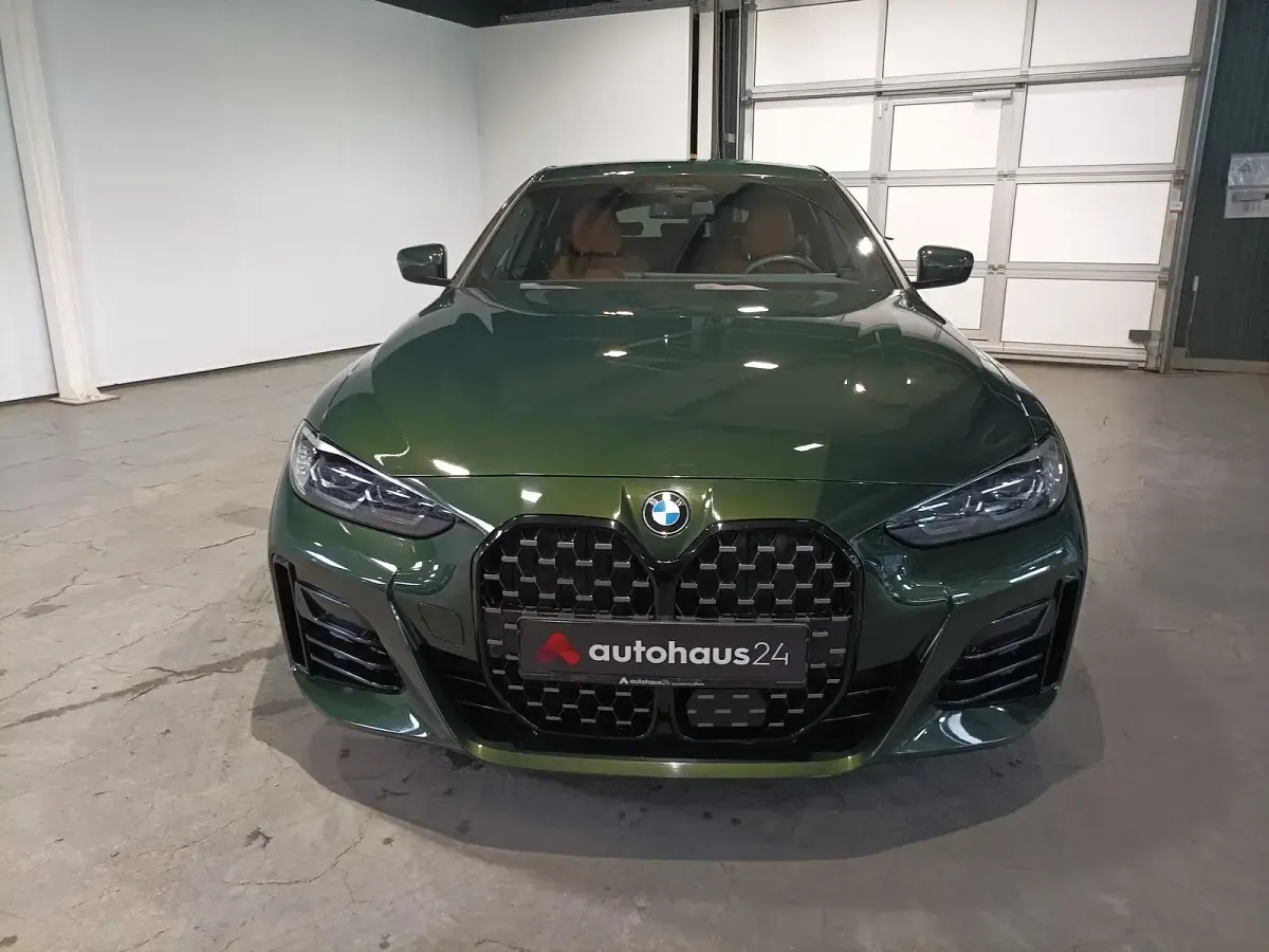Gebraucht BMW 430 M Sport 245 PS (180 kW) 2023 Grün Coupé