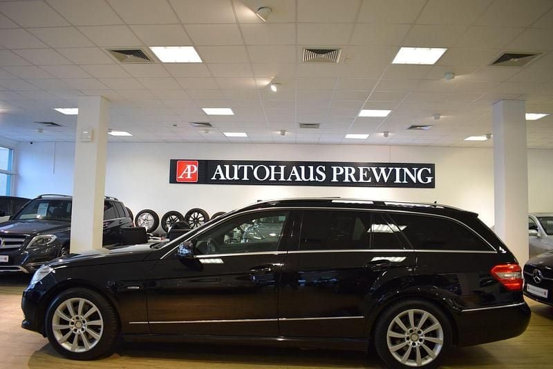 Gebraucht Mercedes E350 292 PS (214 kW) 2010 Schwarz Kombi