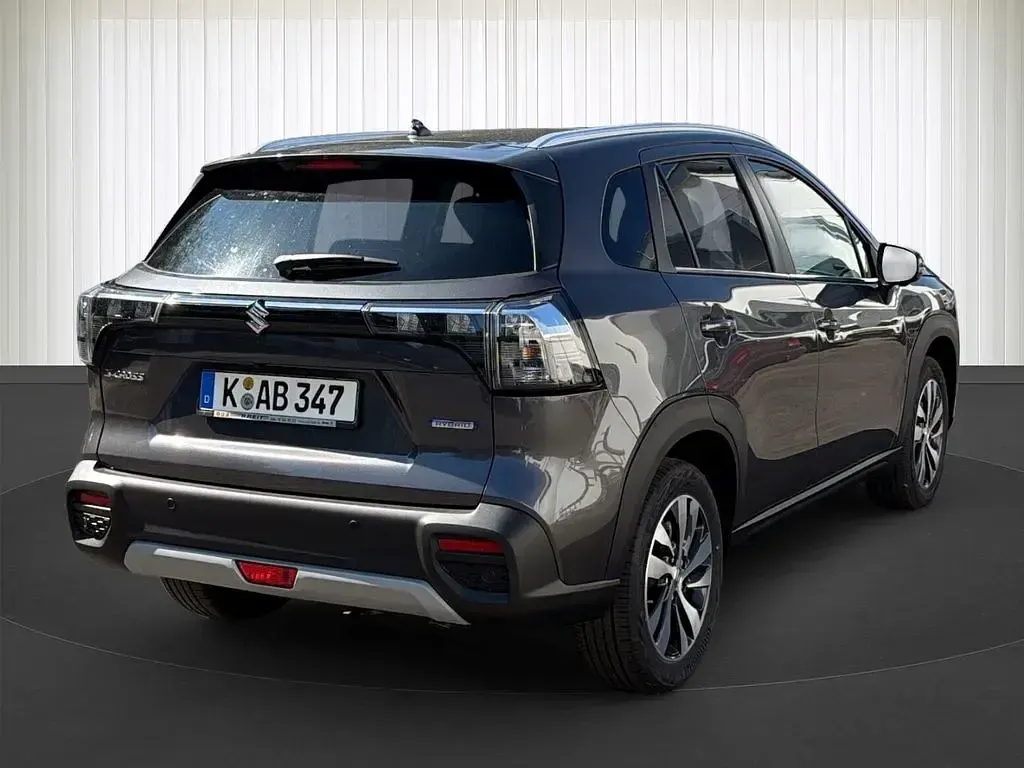 Neu Suzuki SX4 S-Cross Comfort+ 110 PS (80 kW) 2025 Schwarz SUV