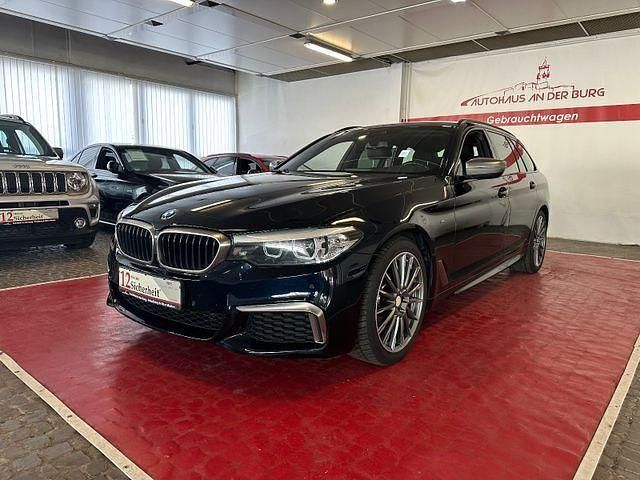 Gebraucht BMW M550 Performance 400 PS (294 kW) 2019 Carbonschwarz metallic Limousine