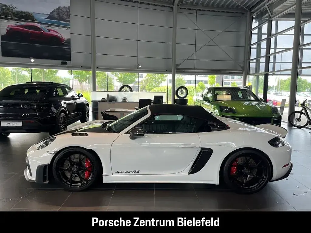 Gebraucht Porsche 718 500 PS (367 kW) 2024 Weiß Cabrio