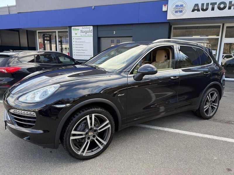 Schwarz Gebraucht 2012 Porsche Cayenne SUV | 20.999 € (Guter Preis) - Bild 1/4