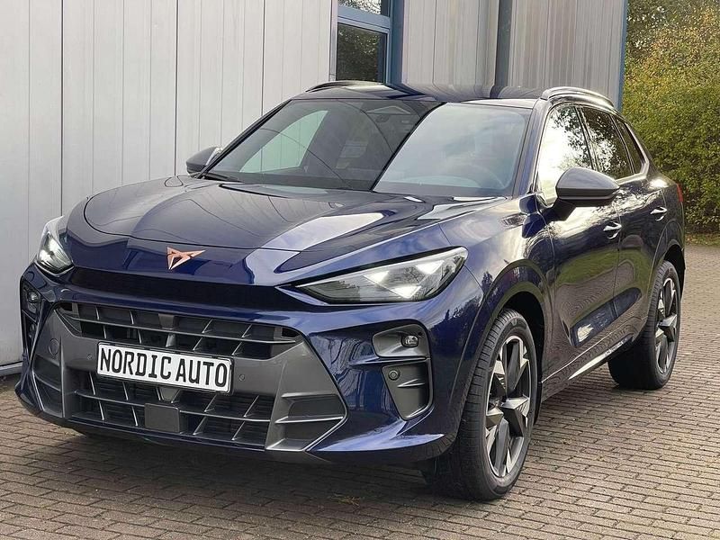 Neu Cupra Terramar 150 PS (110 kW) 2025 Kosmosblau SUV