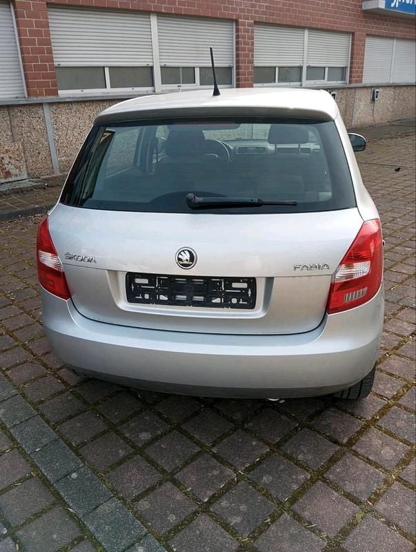 Gebraucht Skoda Fabia 86 PS (63 kW) 2015 Grau Kleinwagen