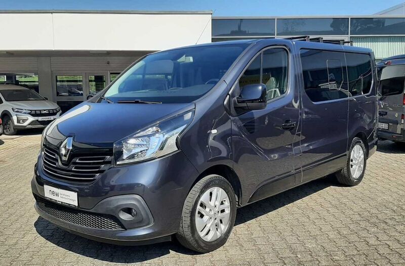 Grau Gebraucht 2019 Renault Trafic Van | 33.940 € - Bild 1/3