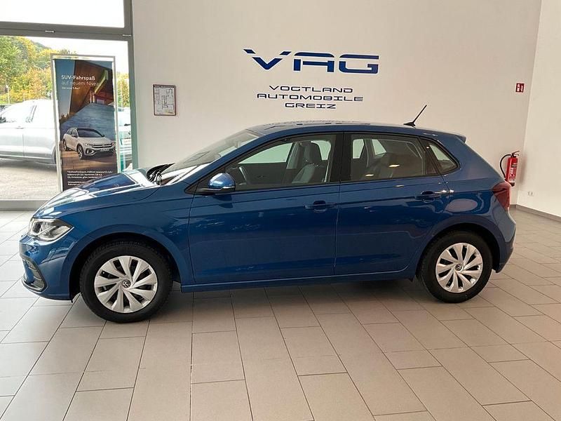 Gebraucht VW Polo Life 95 PS (69 kW) 2022 Blau Kleinwagen