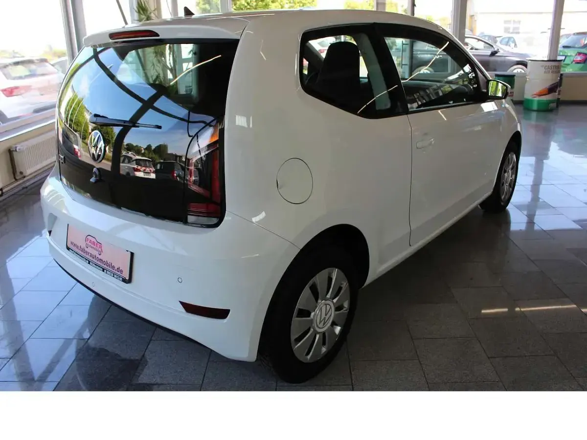 Gebraucht VW up! Move 65 PS (47 kW) 2022 Weiß Kleinwagen