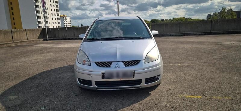 Silber Gebraucht 2006 Mitsubishi Colt Motion Kleinwagen | 1.850 € (Fairer Preis) - Bild 1/4