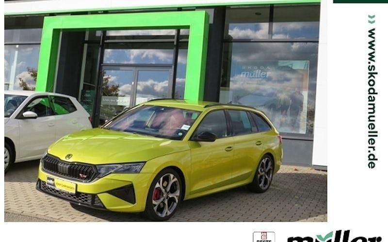 Gold Gebraucht 2025 Skoda Octavia RS Kombi | 41.590 € (Etwas zu teuer) - Bild 1/4
