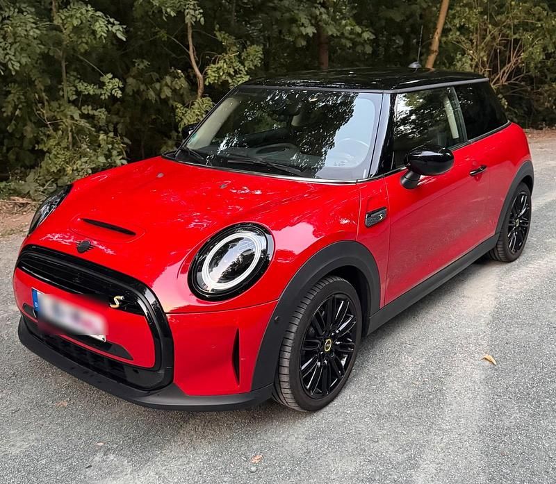 Rot Gebraucht 2021 Mini Cooper Coupé Chili Coupé | 16.800 € (Fairer Preis) - Bild 1/4