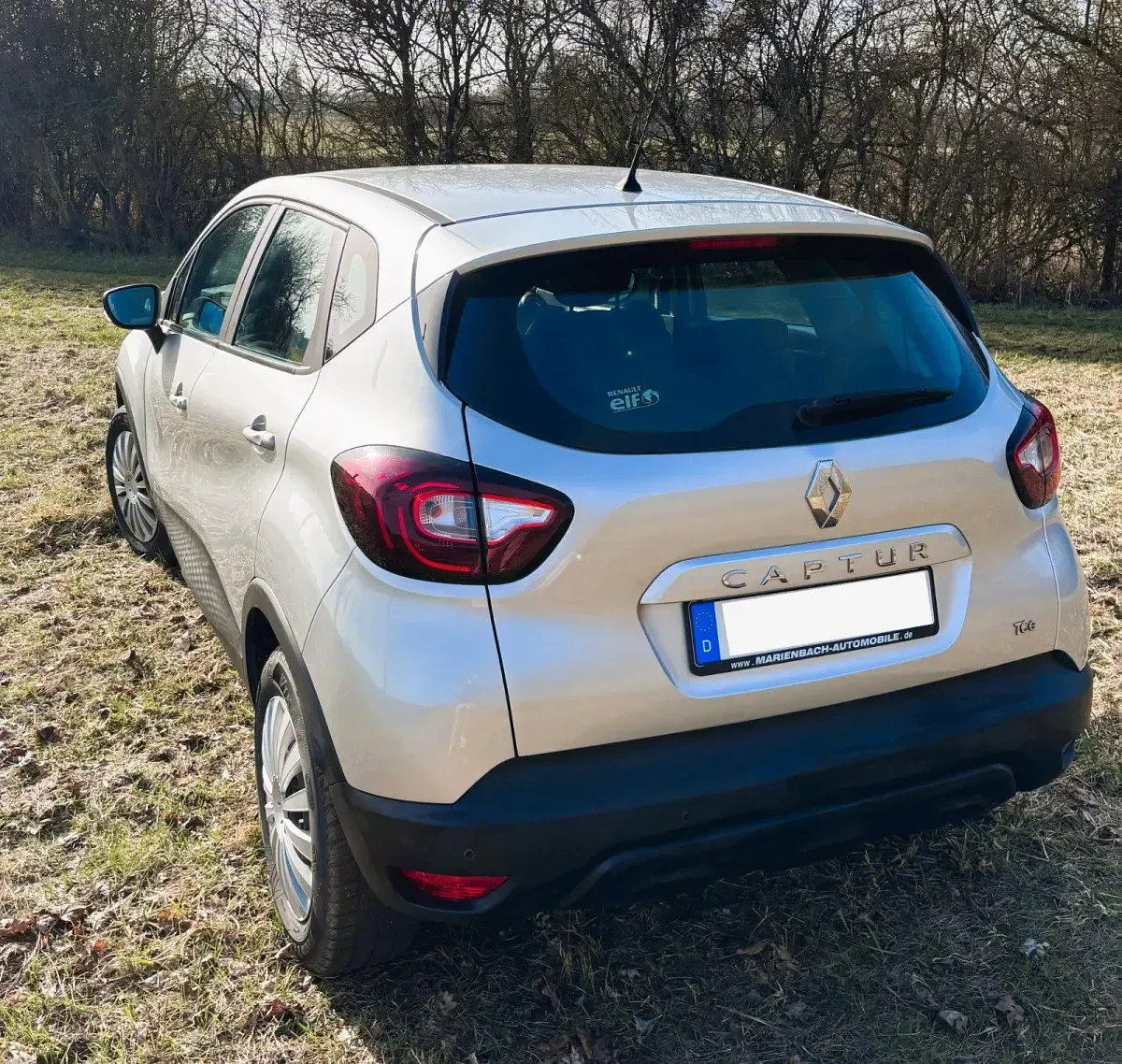 Occasion Renault Captur 90 ch (66 kW) 2017 Argent SUV