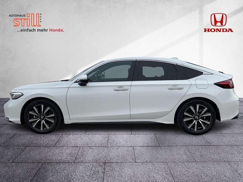 Neu Honda Civic Elegance 143 PS (105 kW) 2026 Platinum white pearl Limousine