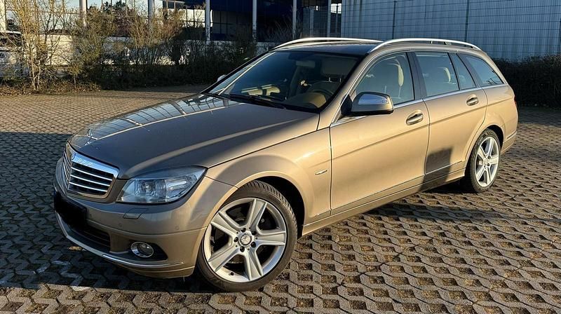 Gebraucht Mercedes C320 225 PS (165 kW) 2008 Beige Kombi