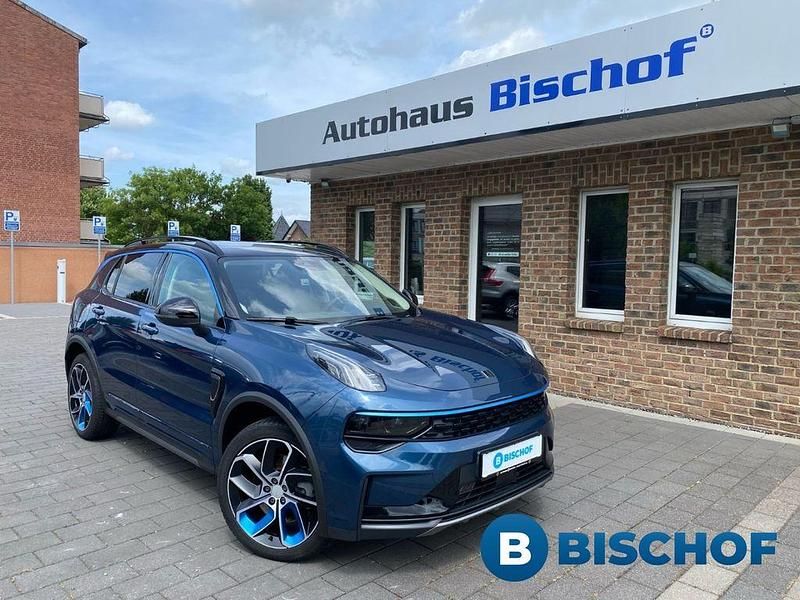 Blau Gebraucht 2023 Lynk & Co 01 SUV | 24.990 € - Bild 1/4