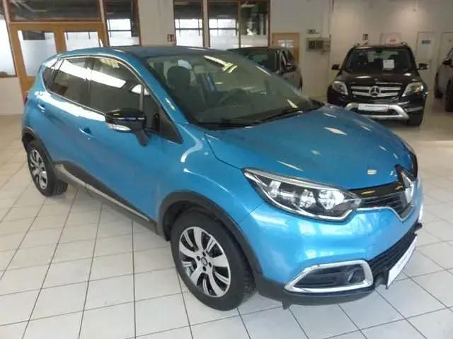 Używany Renault Captur Intens 96 KM (70 kW) 2016 Niebieski SUV