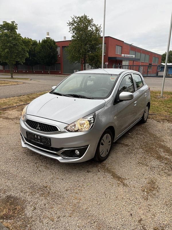 Silber Gebraucht 2018 Mitsubishi Space Star Kleinwagen | 2.990 € (Superpreis) - Bild 1/4