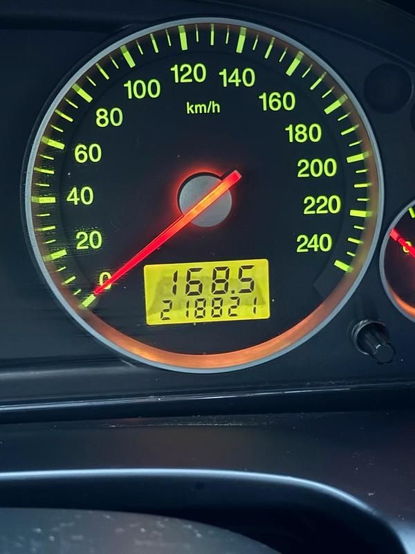 Gebraucht Ford Mondeo 140 PS (102 kW) 2007 Grau Limousine